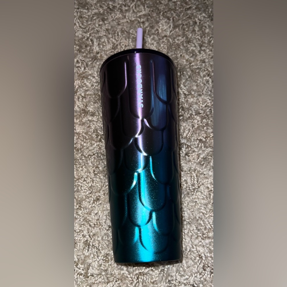 Brand New!!  Starbucks Twilight Ombré Stainless-Steel Cold
Cup - 24 fl oz